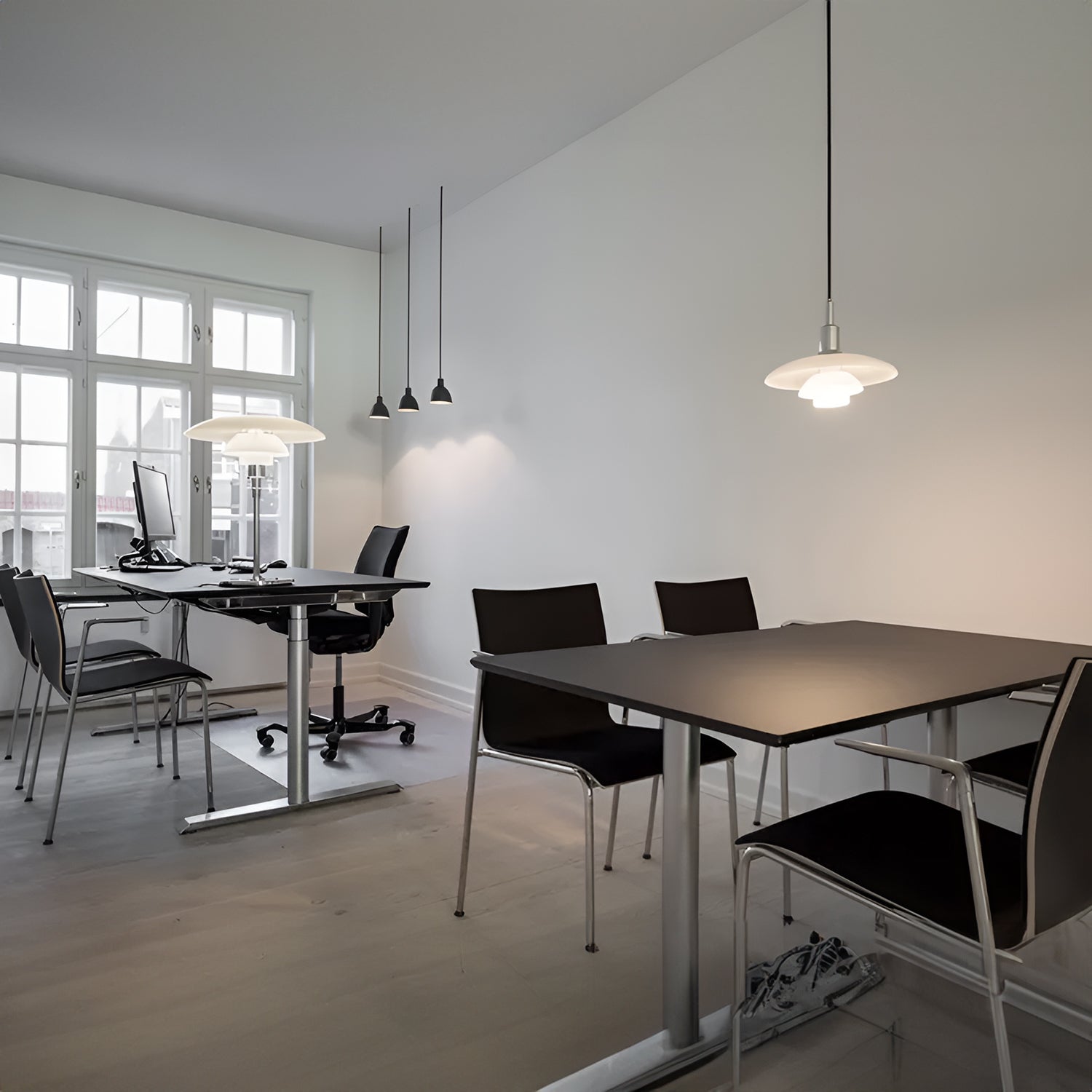 PH 4½-3½ Table Lamp